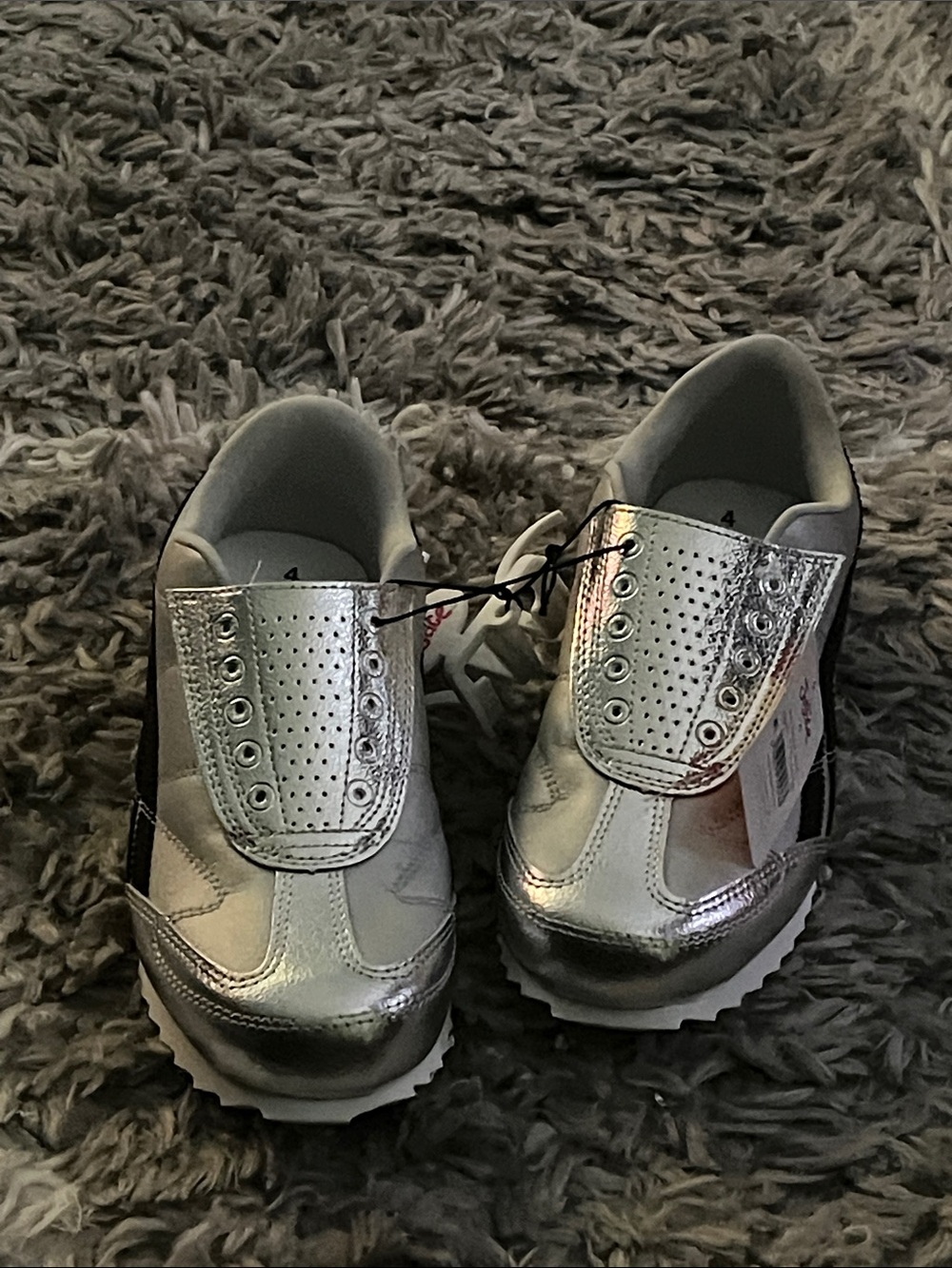 New Kids Justice Metallic Silver Slip-On Sneakers Size 4Y